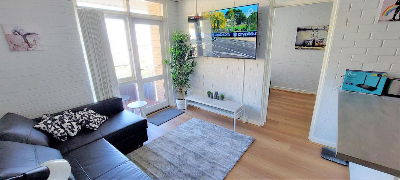 Sky High On Arundel - Central Fremantle Apartment المظهر الخارجي الصورة